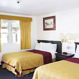 Deluxe Double Room Two Double Beds